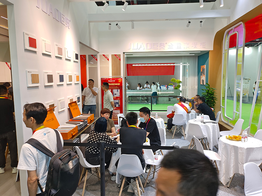 PA视讯(亚洲区)官方网站-PlayAce AG旗舰
顶墙柜定制案例 PA视讯(亚洲区)官方网站-PlayAce AG旗舰
顶墙柜定制案例