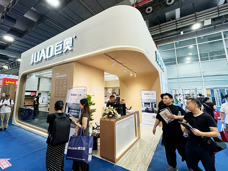 PA视讯(亚洲区)官方网站-PlayAce AG旗舰
全铝定制广州展